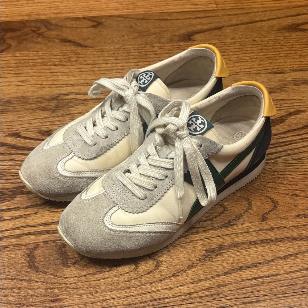 Tory Burch size 8 sneakers